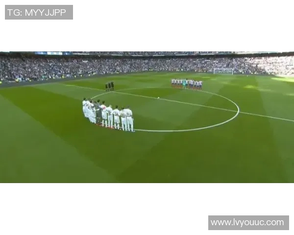 足球场球星装饰画精选合集尽显传奇风采打造专属运动氛围